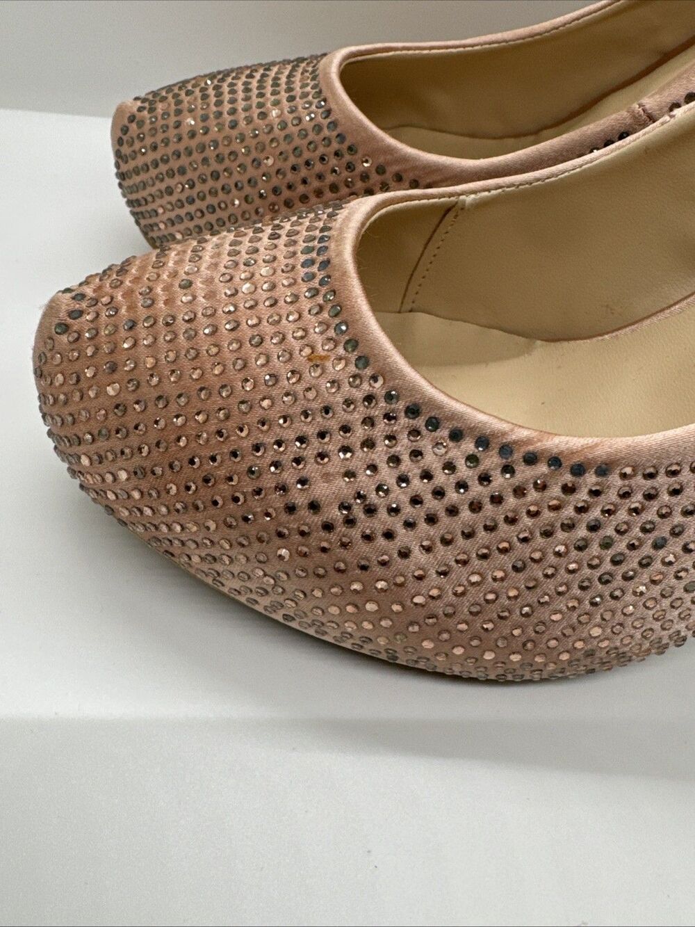 Ranne Stiletto Heels Pumps Rhinestone Embellished Round Toe  Size 7.5 - Picture 9 of 15